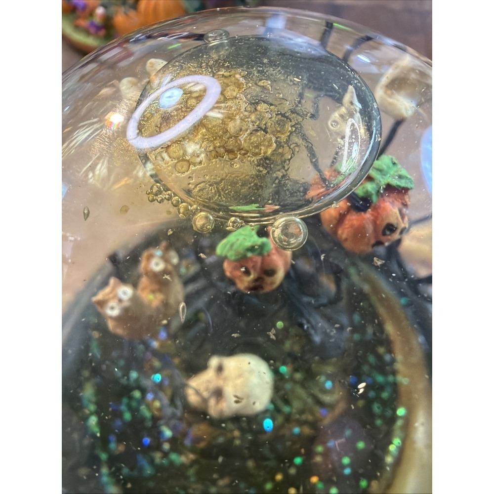 Vintage Halloween Musical Water Snow Globe Ding Dong Witch is Dead Skull Ghosts - Picture 13 of 16
